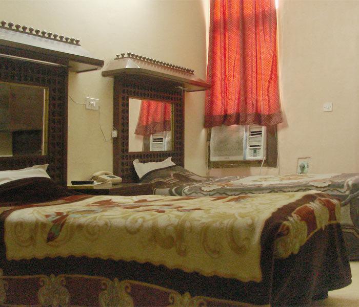 Hotel Krishna Palace Νέο Δελχί Εξωτερικό φωτογραφία